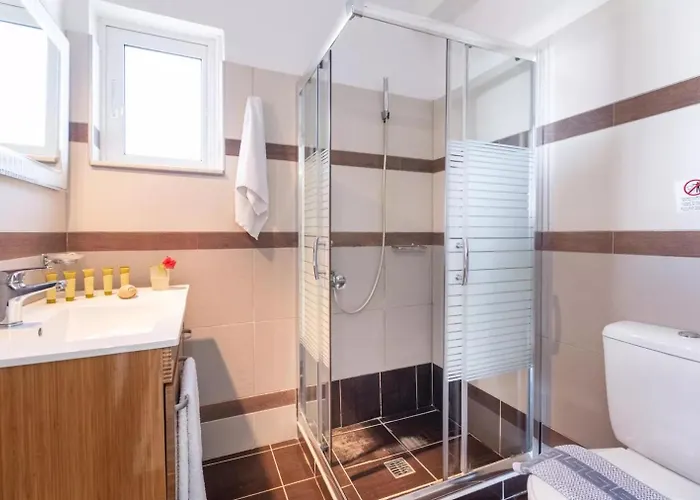 Blue View * Tsoukaladhes