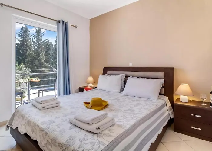 Blue View Apartment Tsoukaladhes