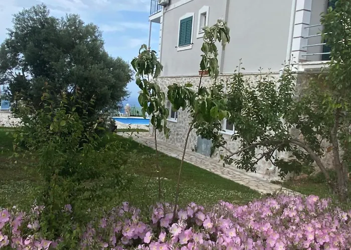 Apartment Blue View Tsoukaladhes